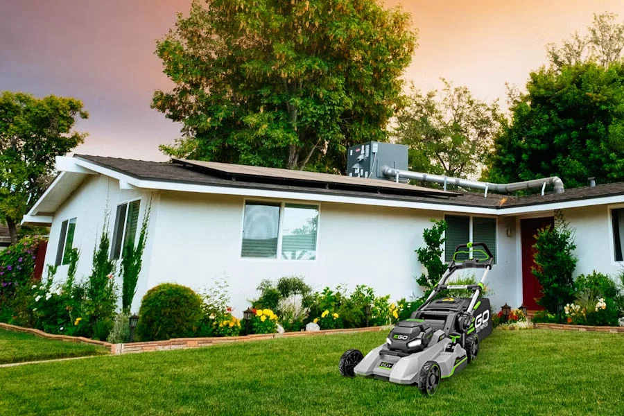 battery self propelled lawn mower